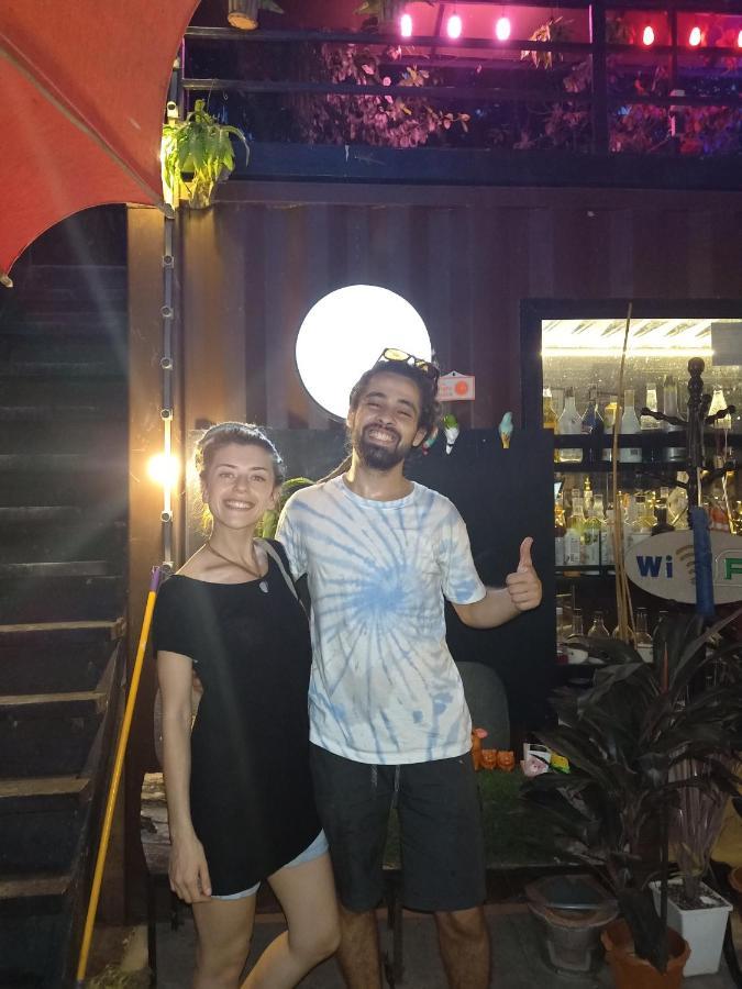Nhà trọ Do Dee Cafe *